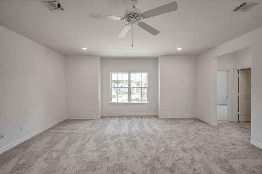 Spacious, unfurnished interior of a new home in , Missouri City (Image 20).