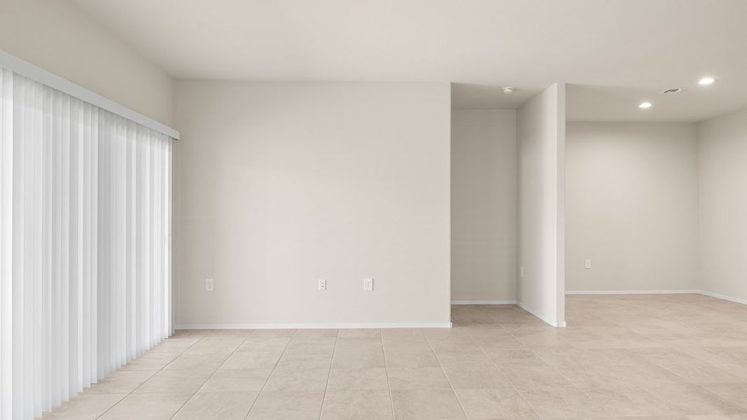 Spacious, unfurnished interior of a new home in Rio Rancho Estates, Wittmann (Image 16).