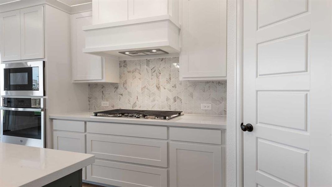 Furnished interior view inside a new home in Devonshire 55', Forney (Image 7). Furnished interior view inside a new home in Devonshire 55', Forney (Image 7).