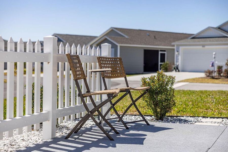 Exterior details and patio area of a home in , The Villages (Image 28).