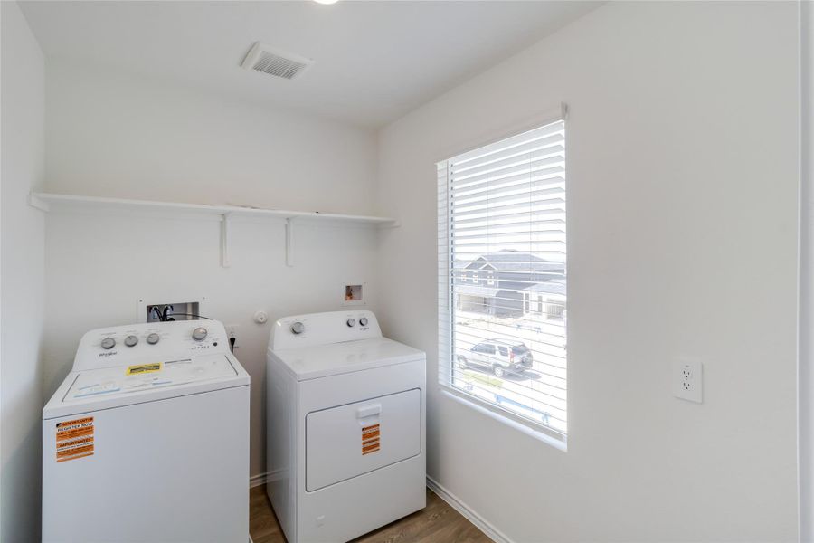 Furnished interior view inside a new home in Prairie Lakes, Buda (Image 5). Furnished interior view inside a new home in Prairie Lakes, Buda (Image 5).