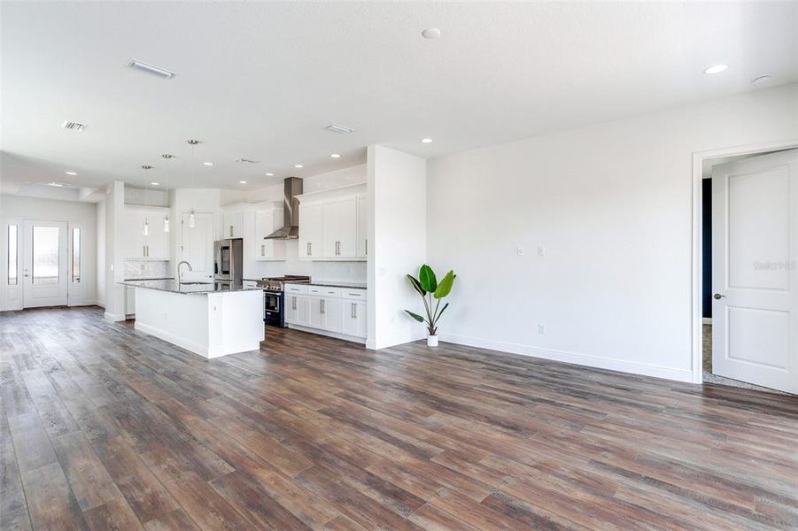 Image 69 of a home in .