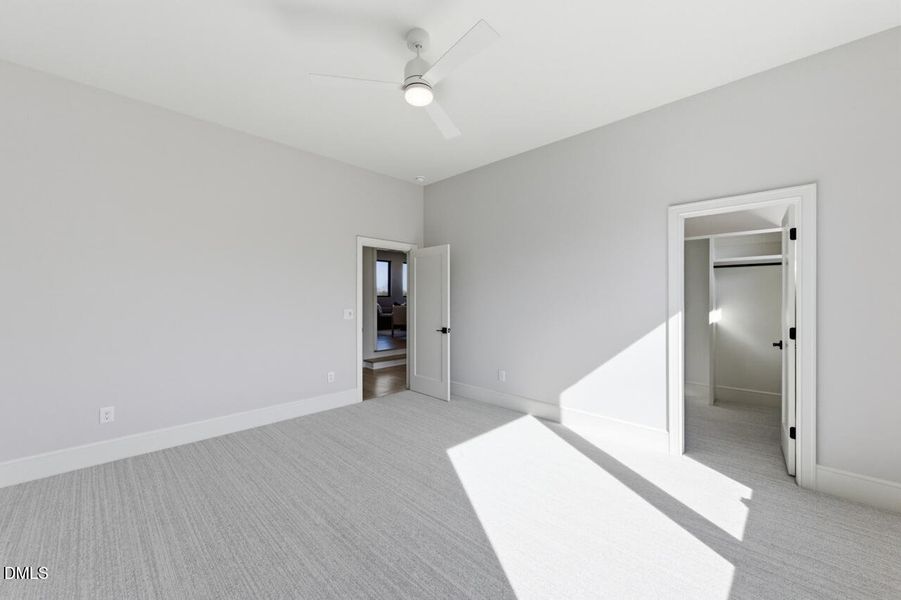 5856 Carriage Gate-65