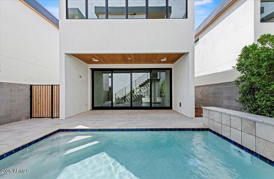 30-6918 E 2nd St 30 30-6918 E 2nd St 30