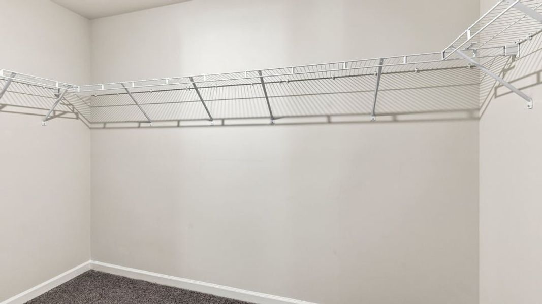 Spacious, unfurnished interior of a new home in Bentley Park, Greenwood (Image 32).