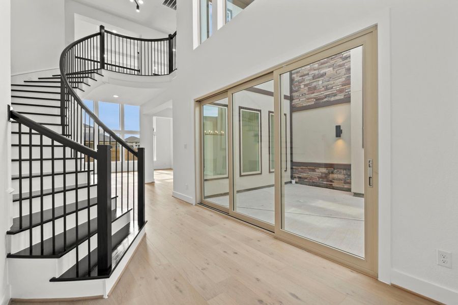 Spacious, unfurnished interior of a new home in Elyson 45' & 70', Katy (Image 35).