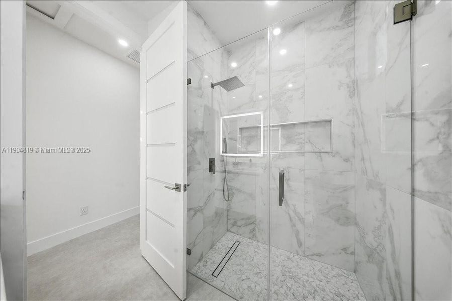 Furnished interior view inside a new home in , Lehigh Acres (Image 14).