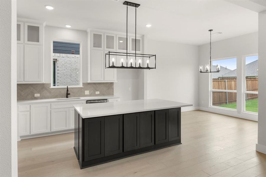 12. 5524 Aiken - Kitchen (3) 12. 5524 Aiken - Kitchen (3)