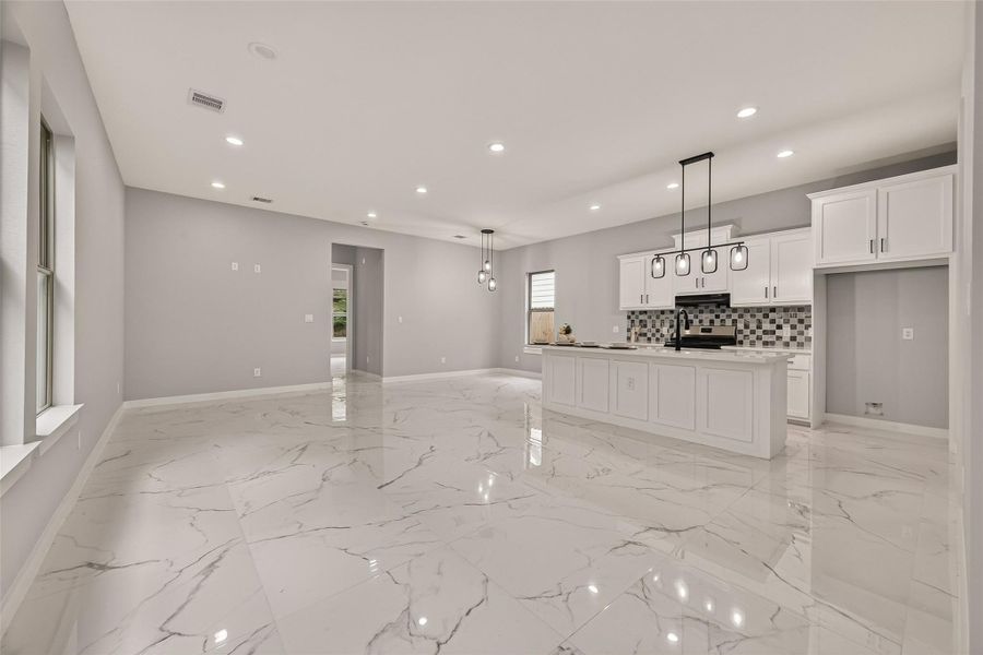 Spacious, unfurnished interior of a new home in , Houston (Image 38). Spacious, unfurnished interior of a new home in , Houston (Image 38).