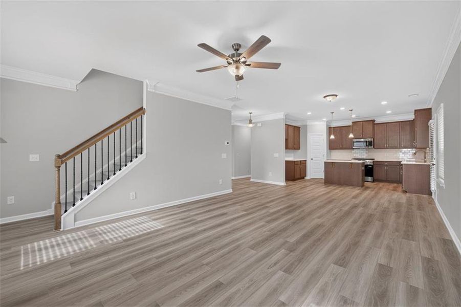 Spacious, unfurnished interior of a new home in Jones Ridge, Dallas (Image 25).