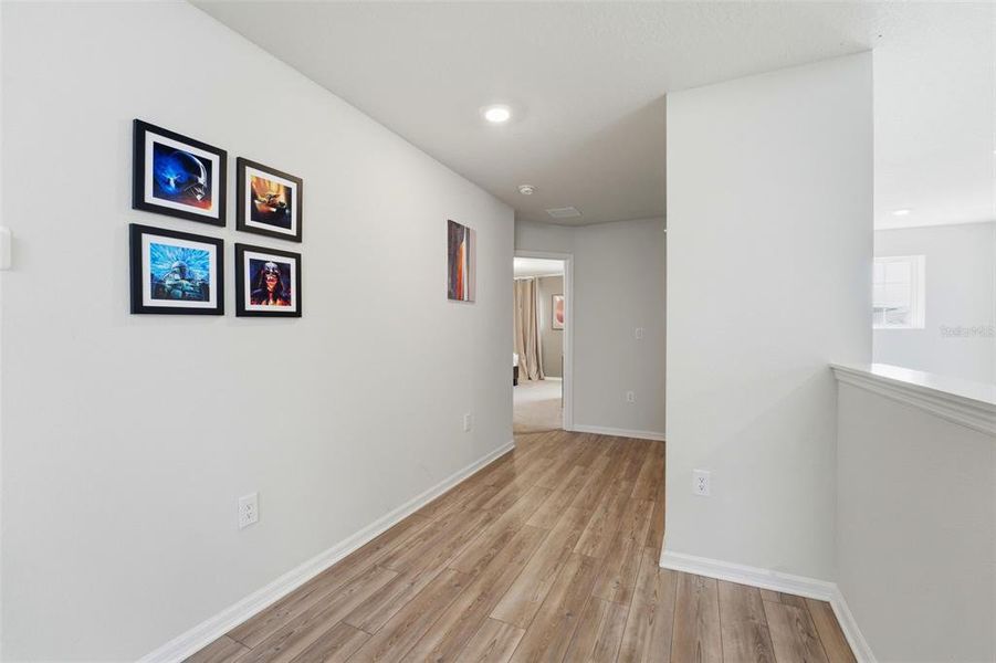 Spacious, unfurnished interior of a new home in , Clermont (Image 24).