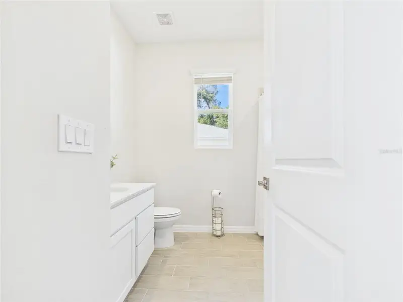 Image 33 of a home in . Image 33 of a home in .