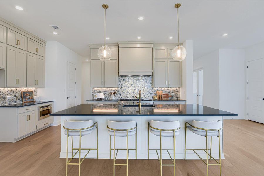 Kitchen (Staged)