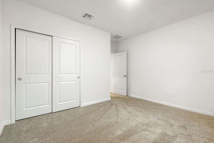 Spacious, unfurnished interior of a new home in Salt Meadows - Classic Series, Parrish (Image 30).