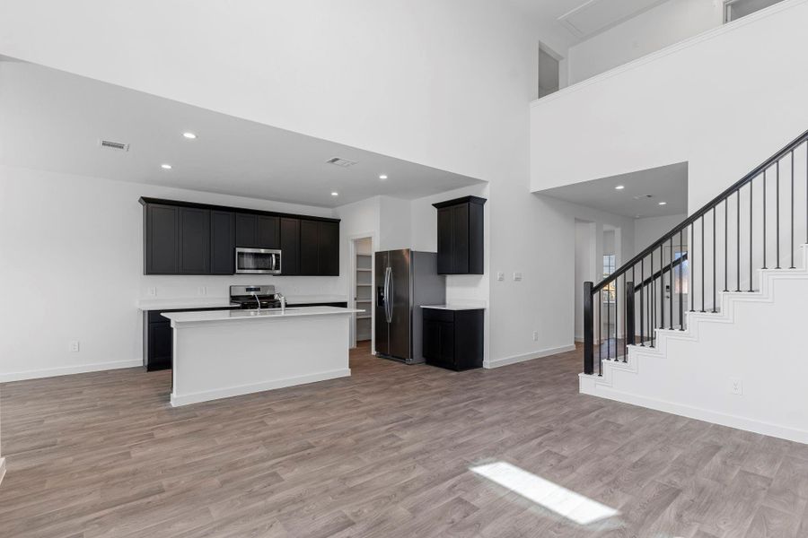 *Images and 3D tour are for illustration only and options may vary from home as built. *Images and 3D tour are for illustration only and options may vary from home as built.