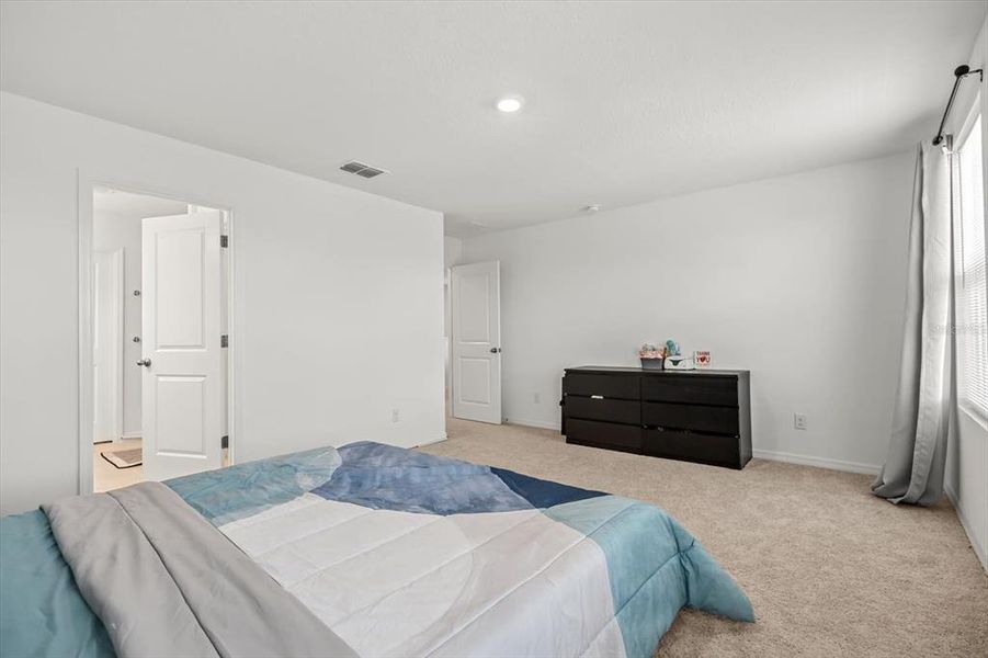 Furnished interior view inside a new home in , Winter Garden (Image 17). Furnished interior view inside a new home in , Winter Garden (Image 17).