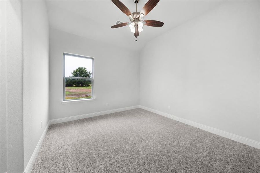 Spacious, unfurnished interior of a new home in Creekview Farms, Greenville (Image 18).