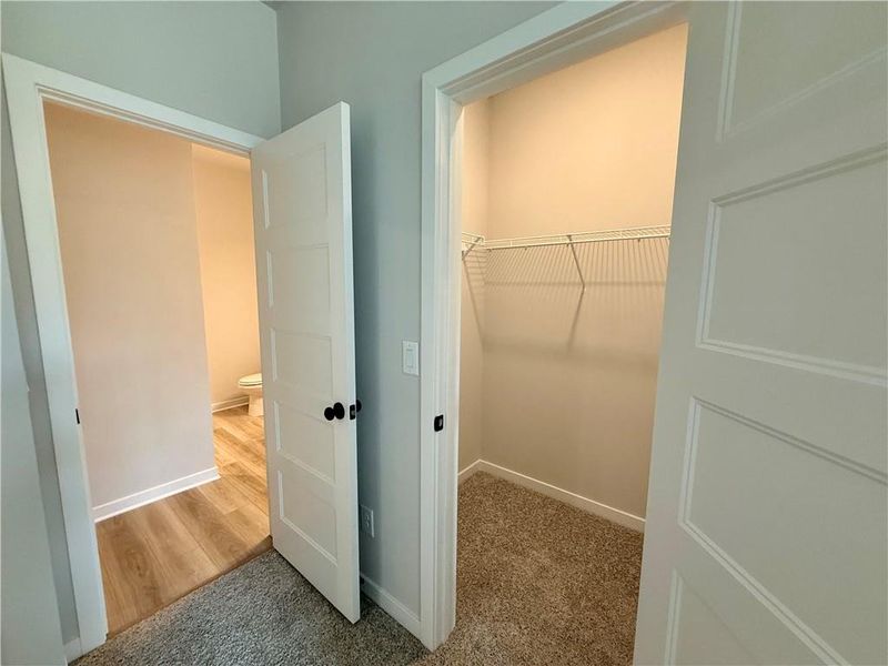 Spacious, unfurnished interior of a new home in Ponderosa Farms Estates, Gainesville (Image 17).