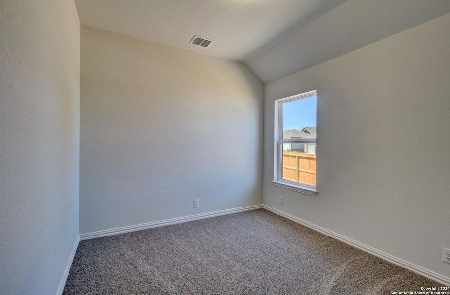 Spacious, unfurnished interior of a new home in , New Braunfels (Image 23).