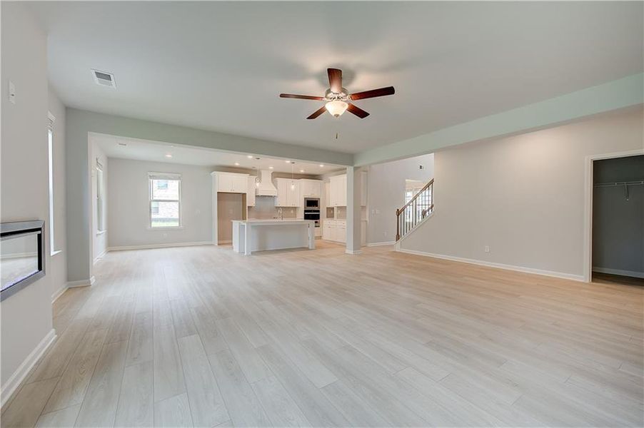 Spacious, unfurnished interior of a new home in Adagio, Dacula (Image 27).