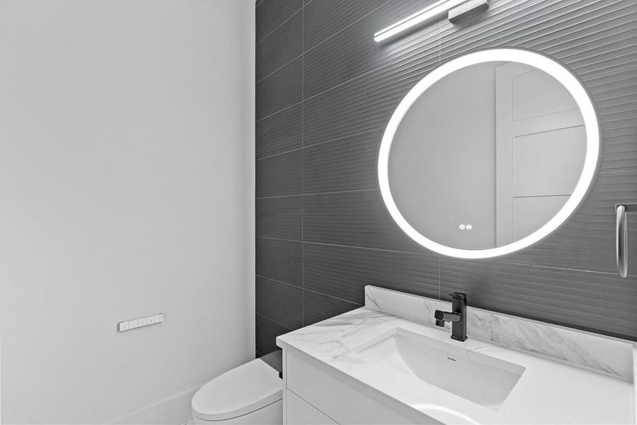 Image 69 of a home in .