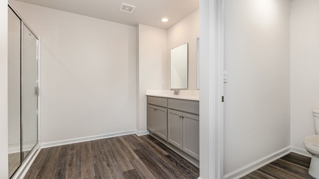 Spacious, unfurnished interior of a new home in Sandridge Park, Little River (Image 16).