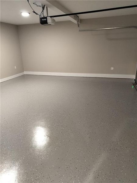 Spacious, unfurnished interior of a new home in , Franklin Springs (Image 12).