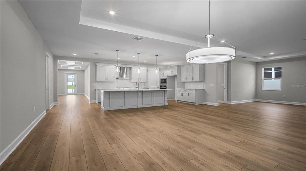 Spacious, unfurnished interior of a new home in Cresswind at Hammock Oaks, Lady Lake (Image 44). Spacious, unfurnished interior of a new home in Cresswind at Hammock Oaks, Lady Lake (Image 44).