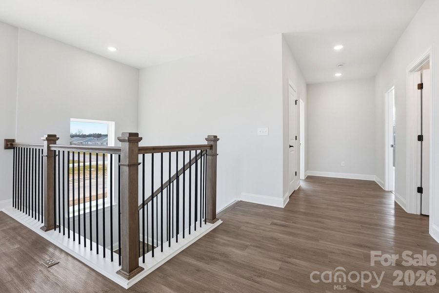 Spacious, unfurnished interior of a new home in Harmony, Harrisburg (Image 29).