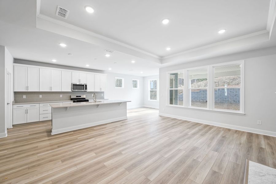 Spacious, unfurnished interior of a new home in Grand Arbor, Blythewood (Image 24).