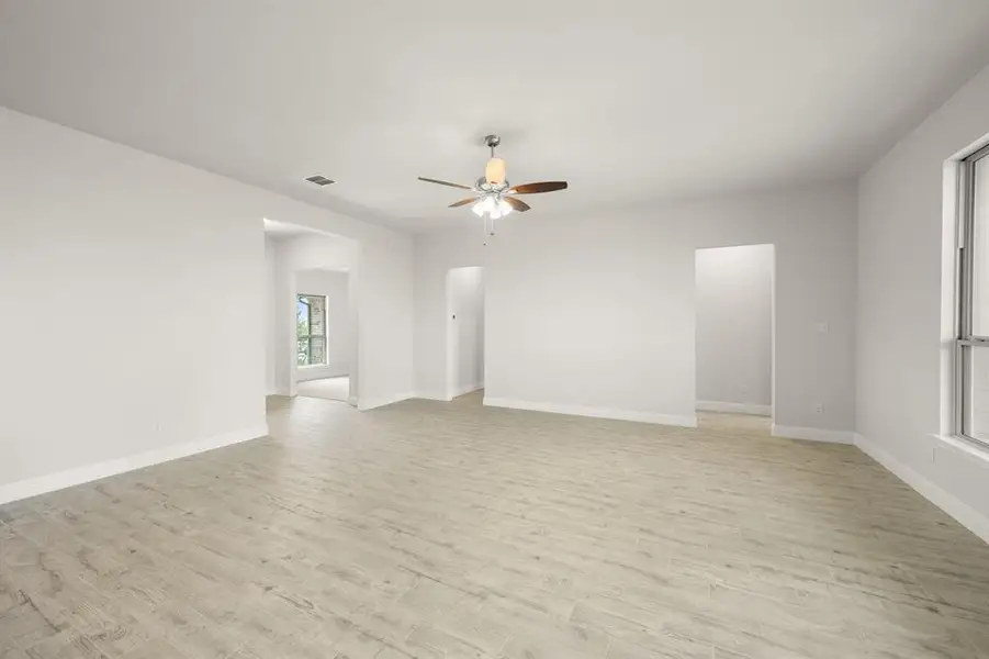 325 Comfort- Living Room-2 325 Comfort- Living Room-2