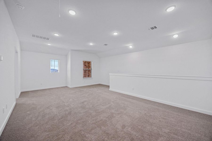 Spacious, unfurnished interior of a new home in Provence - 60', Austin (Image 13). Spacious, unfurnished interior of a new home in Provence - 60', Austin (Image 13).