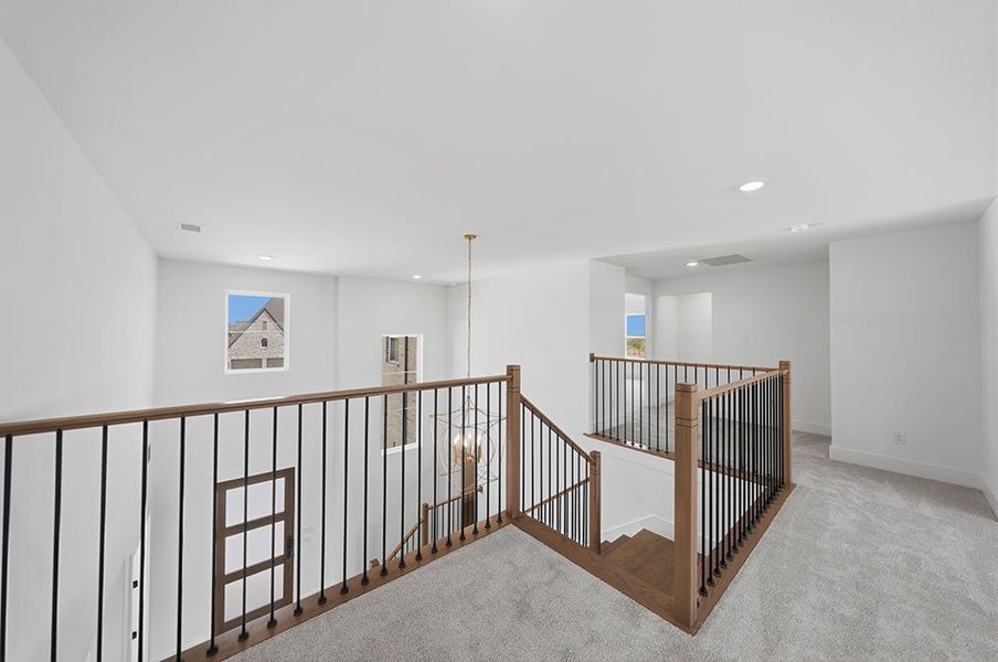 Spacious, unfurnished interior of a new home in Furst Ranch, Argyle (Image 33).