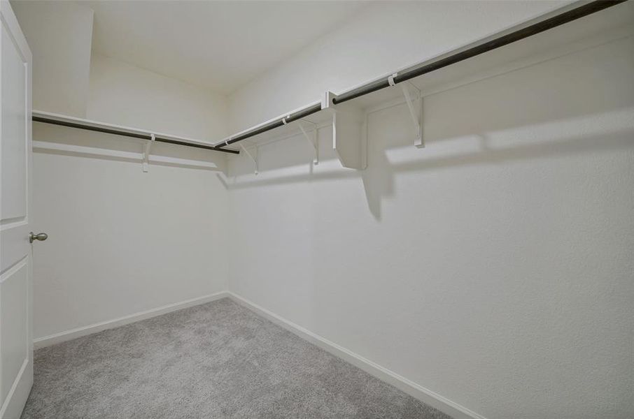 Spacious, unfurnished interior of a new home in Creekview Fossil Ridge, Pilot Point (Image 22).