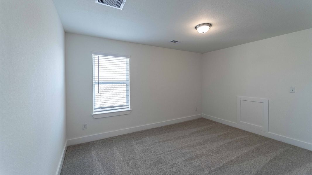 Spacious, unfurnished interior of a new home in Massey Oaks, Pearland (Image 43).