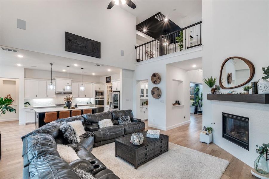 Furnished interior view inside a new home in Rockwood, Mansfield (Image 4). Furnished interior view inside a new home in Rockwood, Mansfield (Image 4).