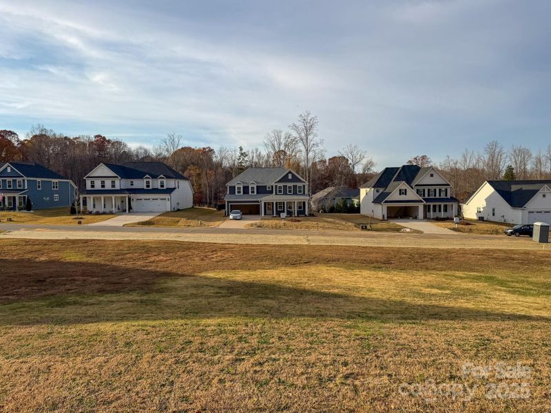 Image 27 of a home in Creek Stone.