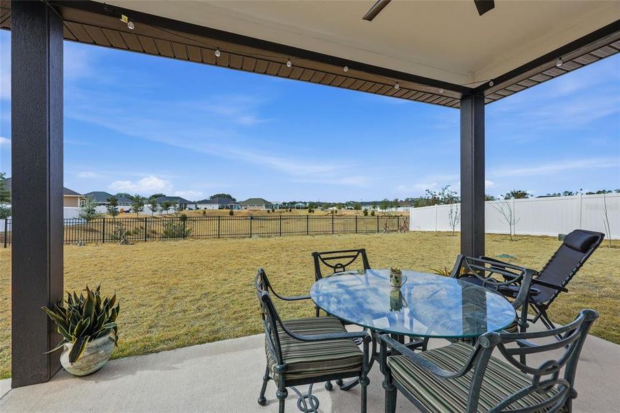 Exterior details and patio area of a home in , Newberry (Image 23).