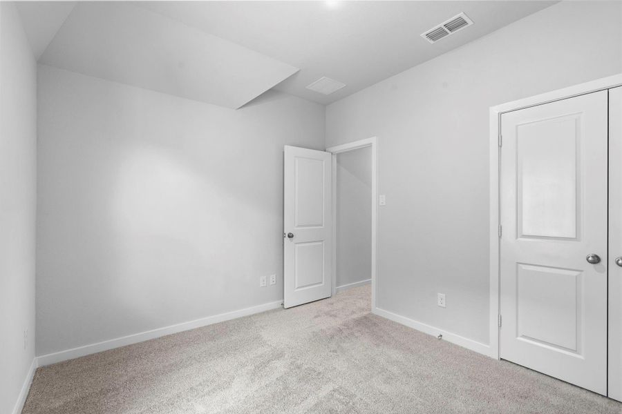 Spacious, unfurnished interior of a new home in Sienna 45', 50', Missouri City (Image 38).