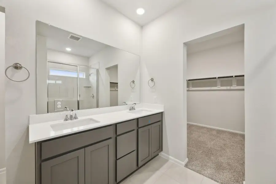 Furnished interior view inside a new home in Saint Tropez, Huffman (Image 6).