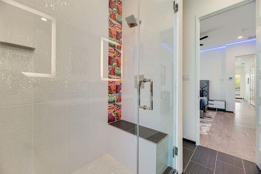 Furnished interior view inside a new home in , Dallas (Image 5).