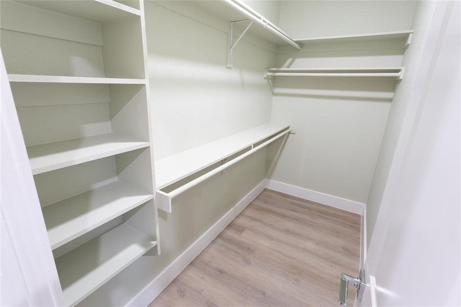 Spacious, unfurnished interior of a new home in , Fort Worth (Image 31).