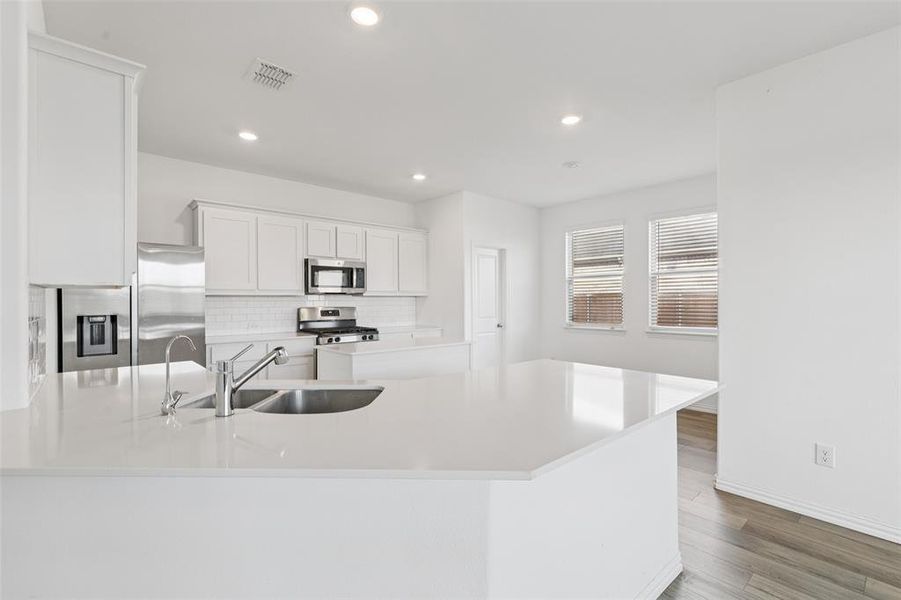 Image 28 of a home in Linden Hills: Classic Collection. Image 28 of a home in Linden Hills: Classic Collection.