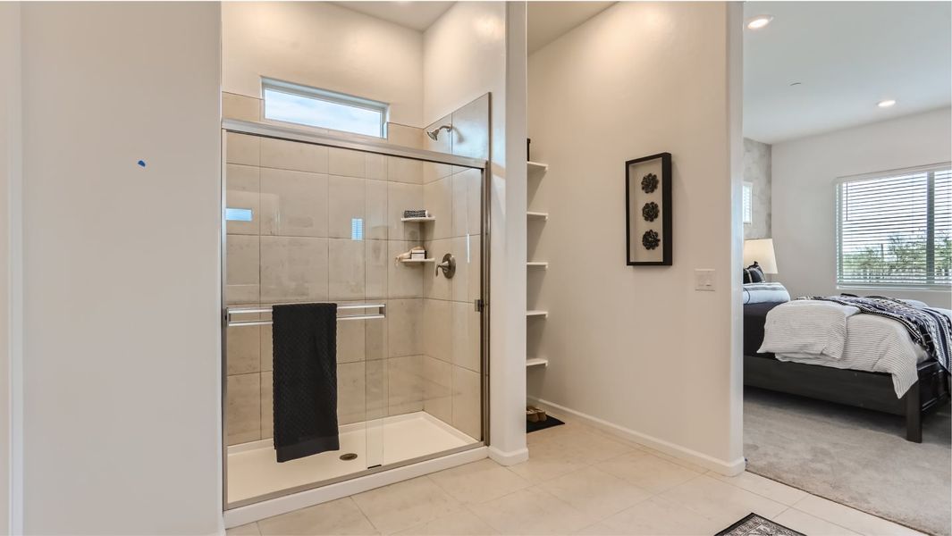 Outlander Owners Bath