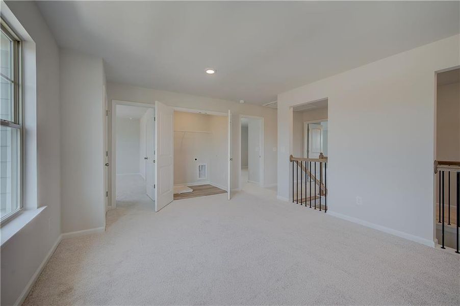 Spacious, unfurnished interior of a new home in Brighton, Locust Grove (Image 22). Spacious, unfurnished interior of a new home in Brighton, Locust Grove (Image 22).