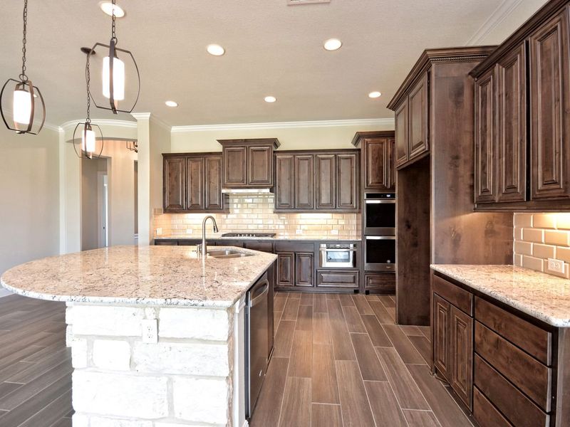 Representative furnished interior of a home built from the San Simeon I by Giddens Homes in Clearwater Ranch, Liberty Hill (Image 248).