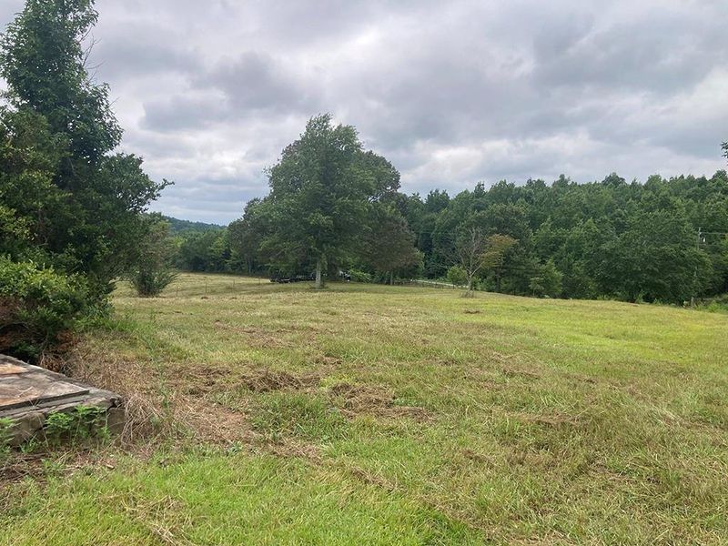 Natural landscape and outdoor views near  in White (Image 73).