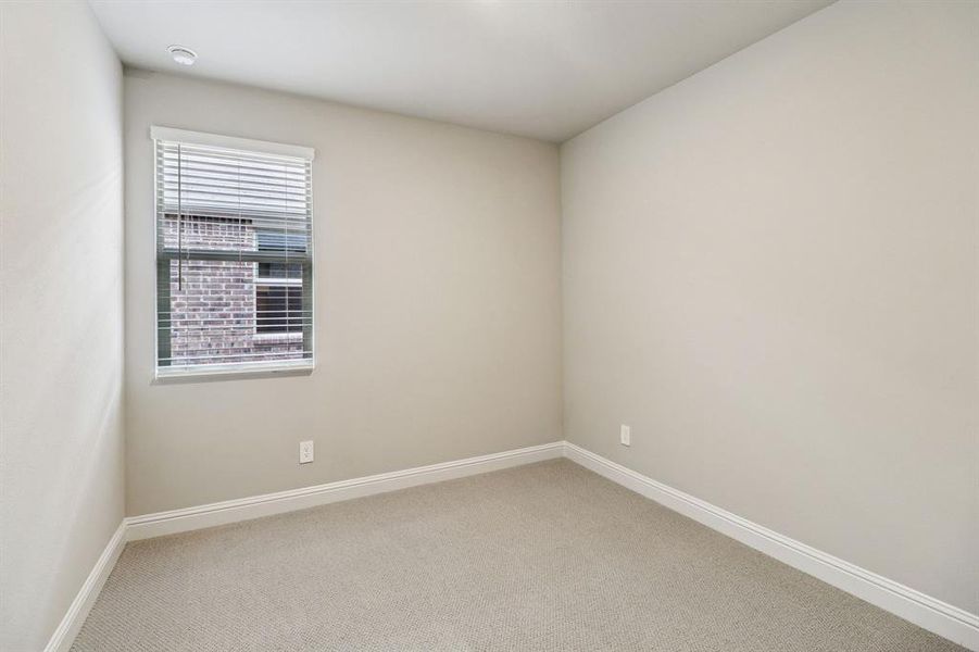 Spacious, unfurnished interior of a new home in Lakehaven - Premier Series, Farmersville (Image 26).