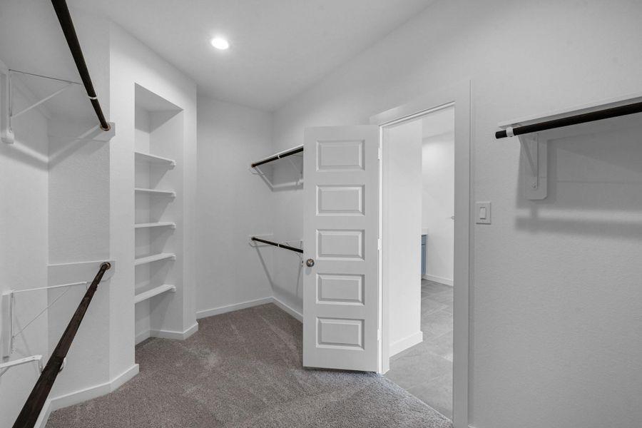 Furnished interior view inside a new home in Grand Mason Crossing, Katy (Image 12).