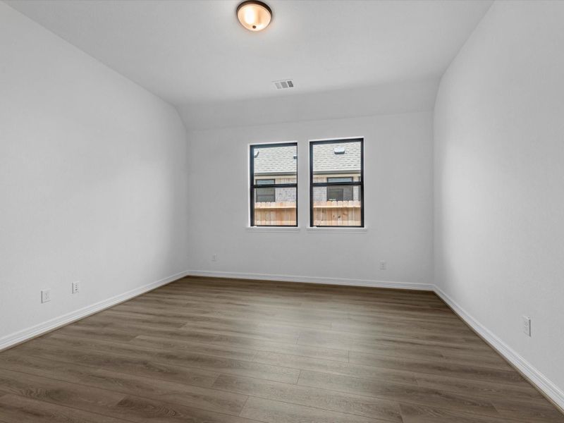 Spacious, unfurnished interior of a new home in Oakwood Estates, Waller (Image 16). Spacious, unfurnished interior of a new home in Oakwood Estates, Waller (Image 16).